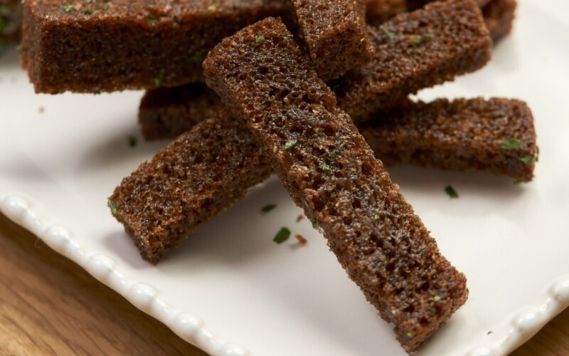 Гренки чесночные