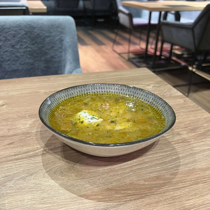 Чечевичный суп с картофелем и птицей