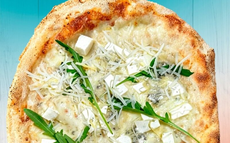 Римская пицца четыре сыра