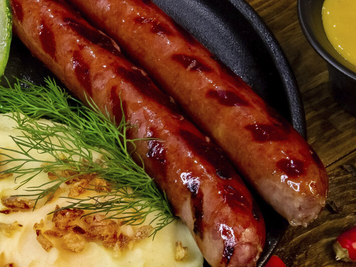 Колбаски на гриле