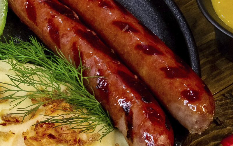 Колбаски на гриле
