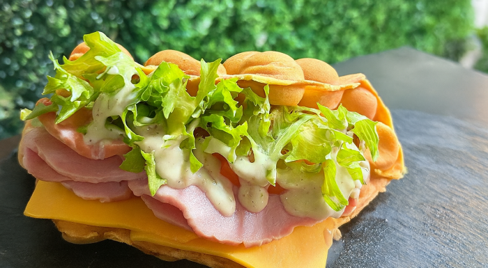 Служба доставки «Waffle dream house»