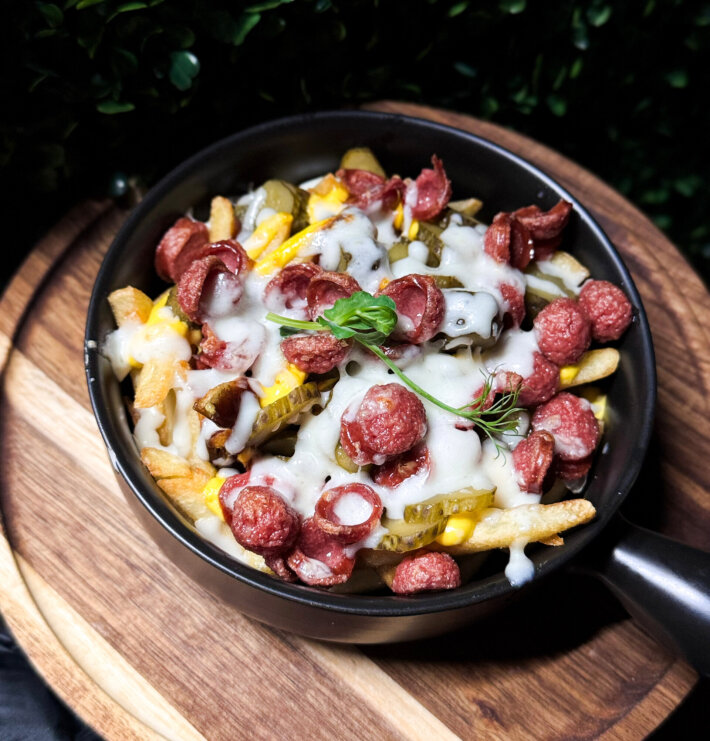 Фри Бокс с колбасками