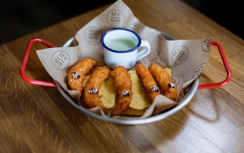 Креветки темпура со сливочным васаби