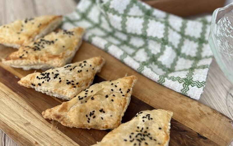 Конвертики с ветчиной и сливочным сыром