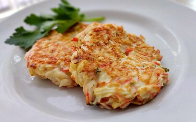 Оладьи с крабовыми палочками