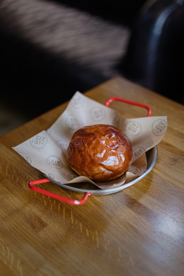 Фирменная булочка