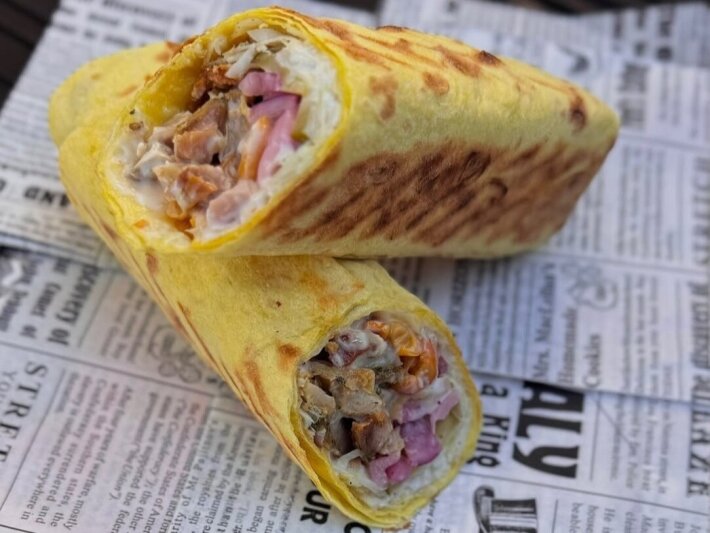 Шаурма «Опята маринованные с трюфельным соусом»