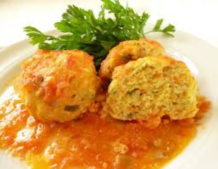 Рыбная тефтеля в соусе