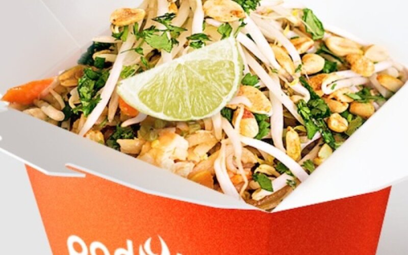 Пад Тай с курицей