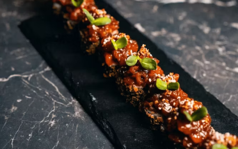 Ролл темпура «Тар-тар форель»