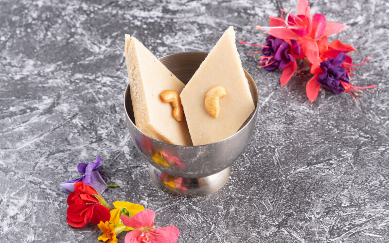 Каджу бурфи