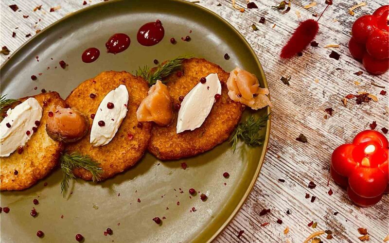 Драники с сёмгой и творожным сыром