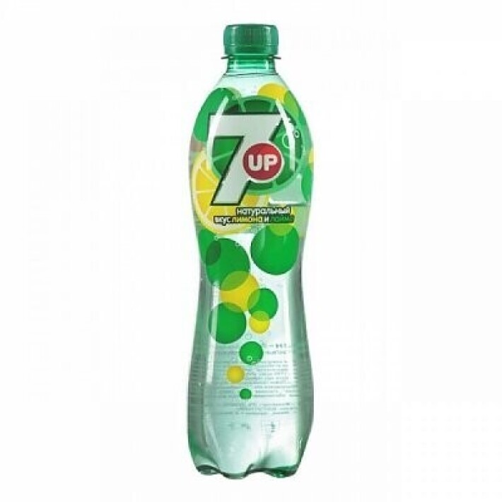 Напиток газированный «7Up»