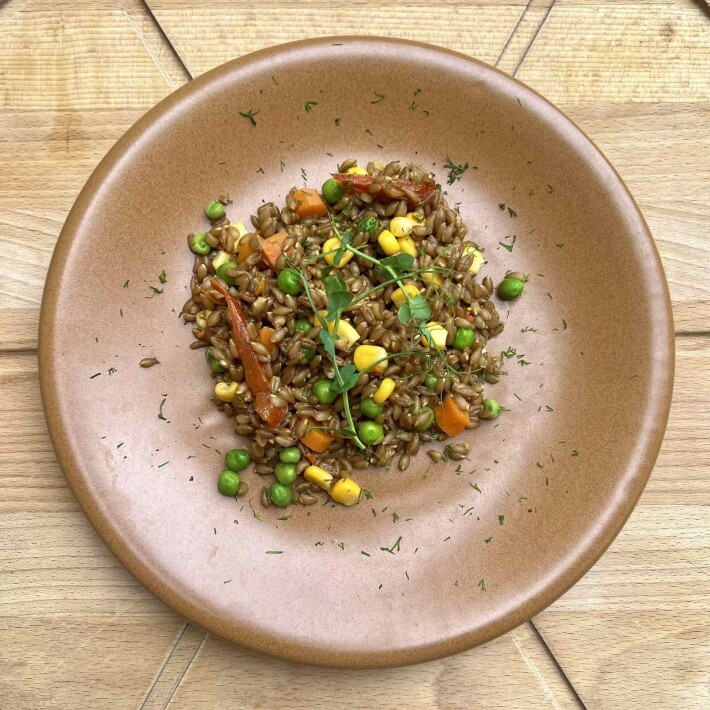 Полба с овощами