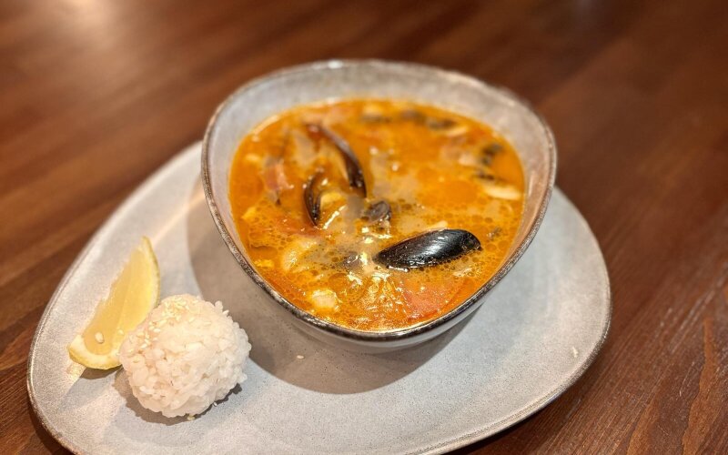 Том Ям с морепродуктами