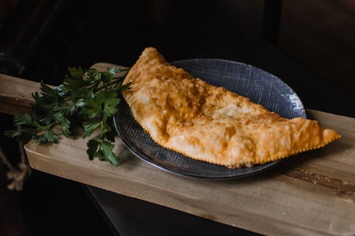 Чебурек с бараниной