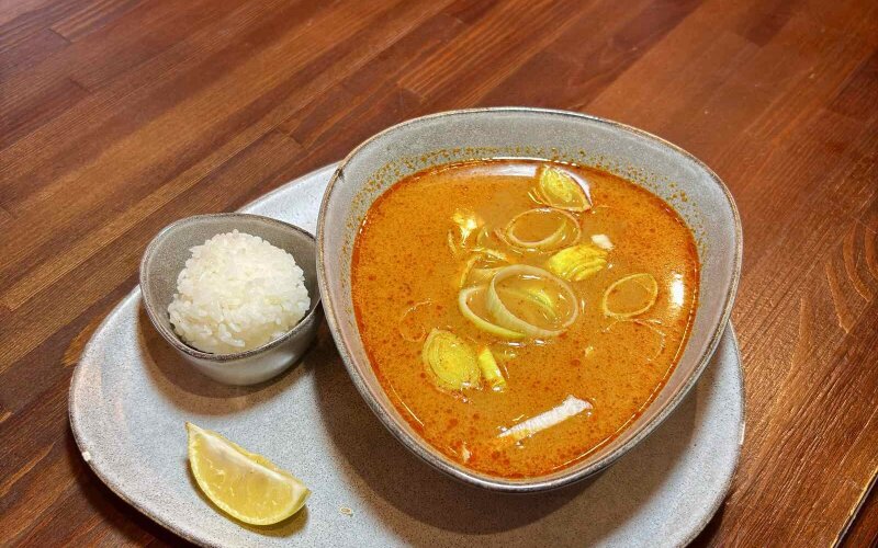 Том Ям с курицей