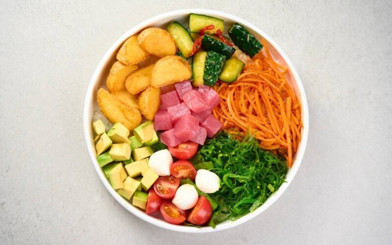 Поке с тунцом