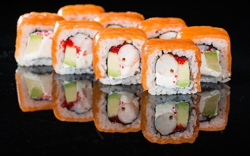 Ролл «Хаус маки»