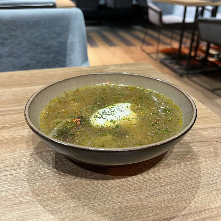 Суп перловый с грибами со сметаной