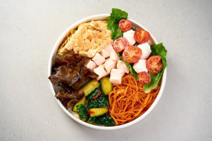 Поке с цыпленком