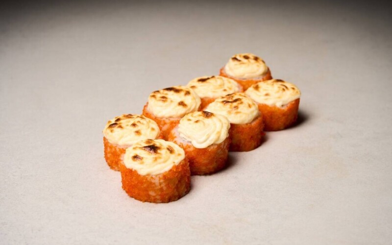 Запечённый ролл с лососем