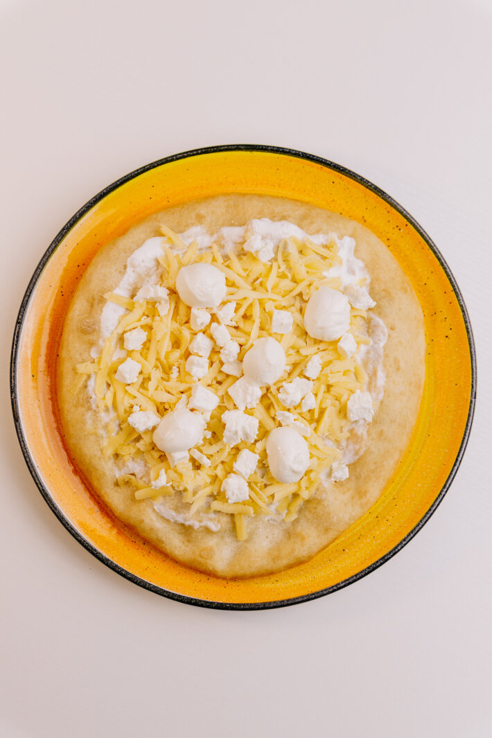 Лангош «3 сыра»