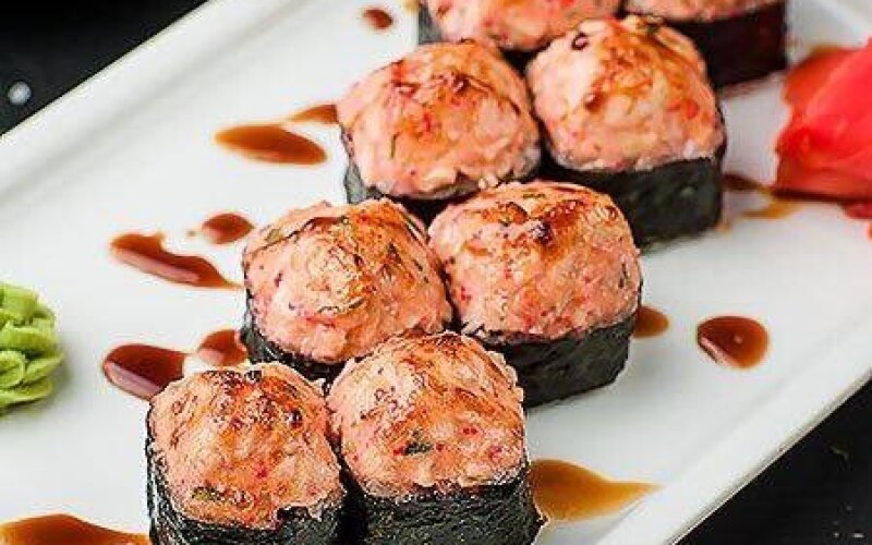 Запечённый ролл «Чикен»