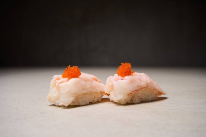 Суши с креветкой