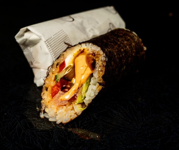 Суши буррито «Снежный краб»