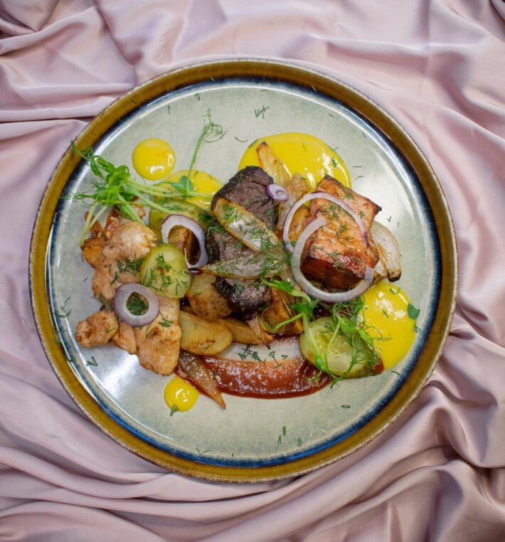 Деревенская тарелка