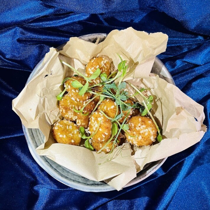 Хрустящий жареный сыр «Моцарелла»