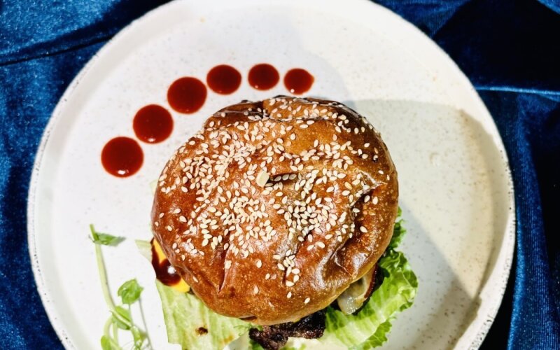 Бургер с говядиной