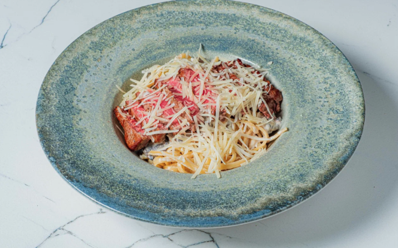 Стейк-паста с говядиной