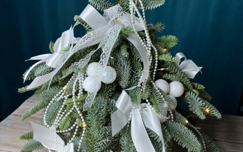 Новогодняя елочка из ароматного нобилиса