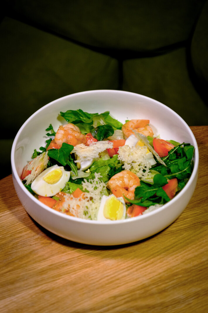 Салат «А-ля Цезарь» с креветками