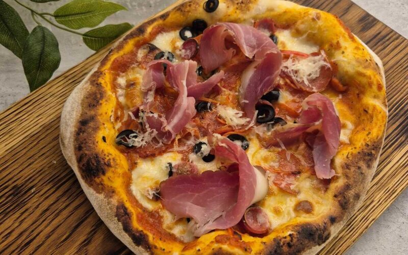 Пицца «Прошутто-чили»