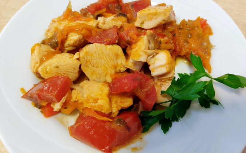 Сочная индейка с овощами