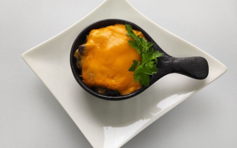 Жульен с курицей и грибами