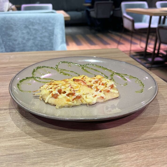 Филе птицы, запеченное под «Шубой»