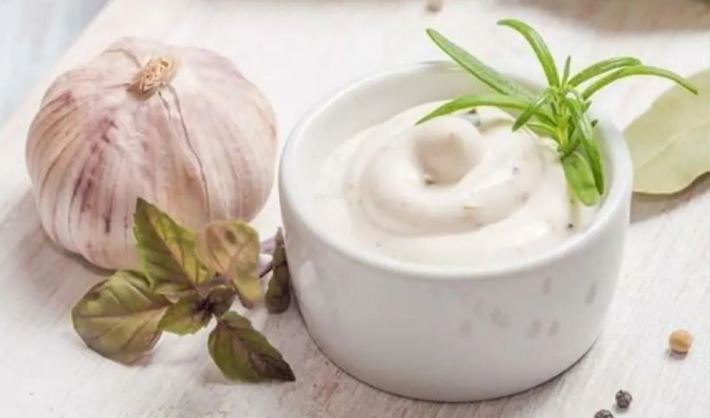 Соус сливочно-чесночный