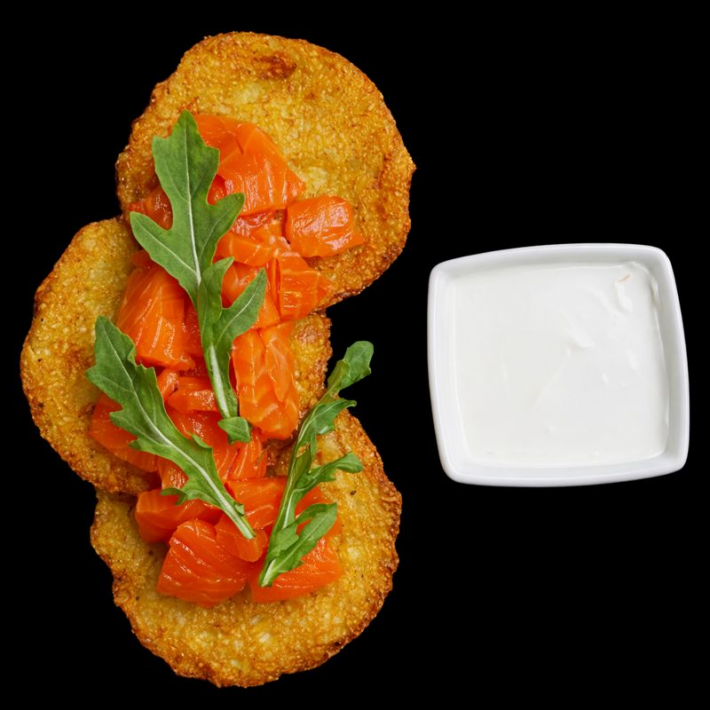 Драники с форелью слабосолёной