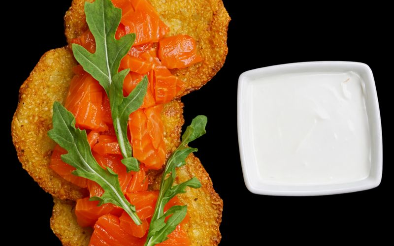 Драники с форелью слабосолёной