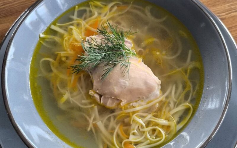Суп-лапша «По-домашнему» с курицей