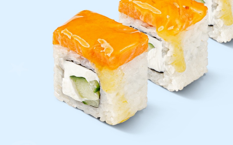 Ролл «Филадельфия чили-ананас»