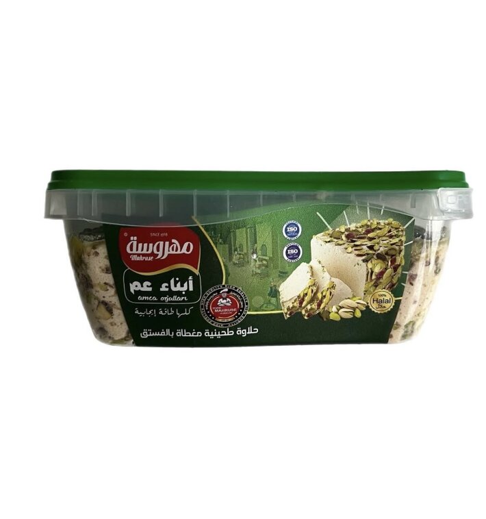 Халва из тахини с фисташками