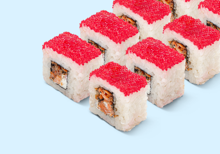 Ролл «Лосось с тобико»