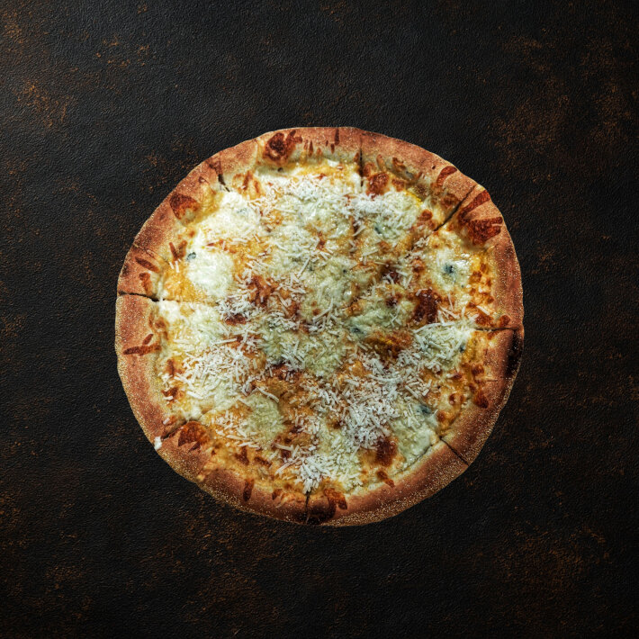 Пицца «Четыре сыра Мазерати»