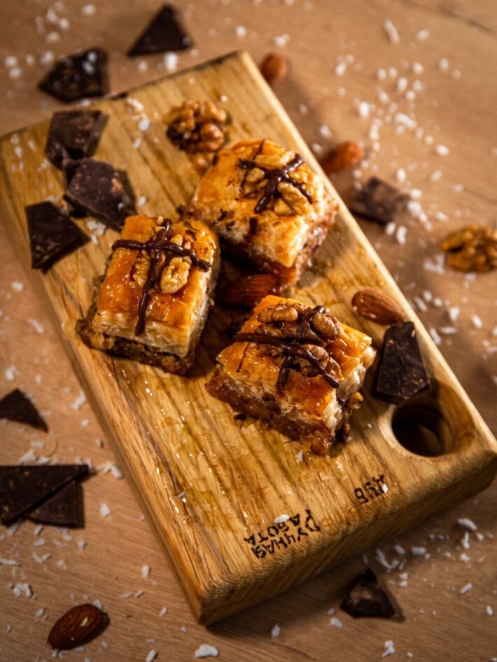 Баклава нутелла с грецким орехом